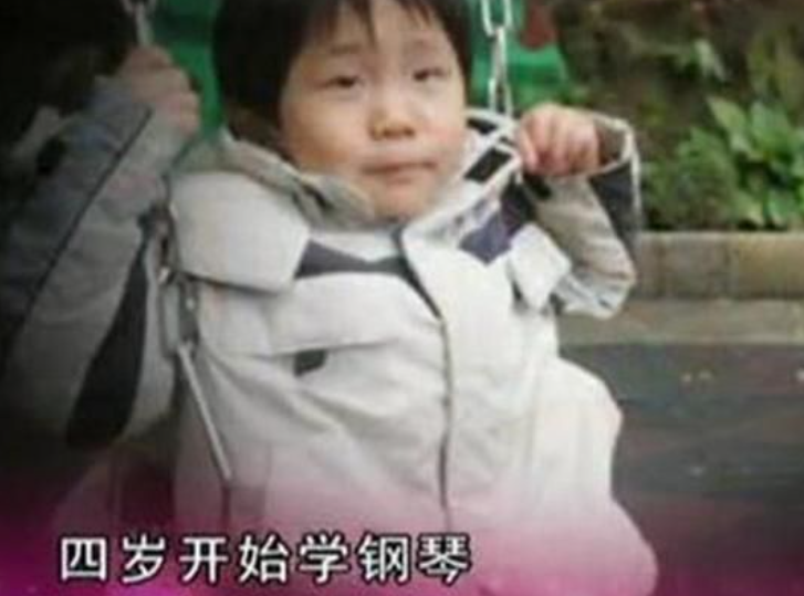 林俊杰唱歌也不听,太暴殄天物了吧