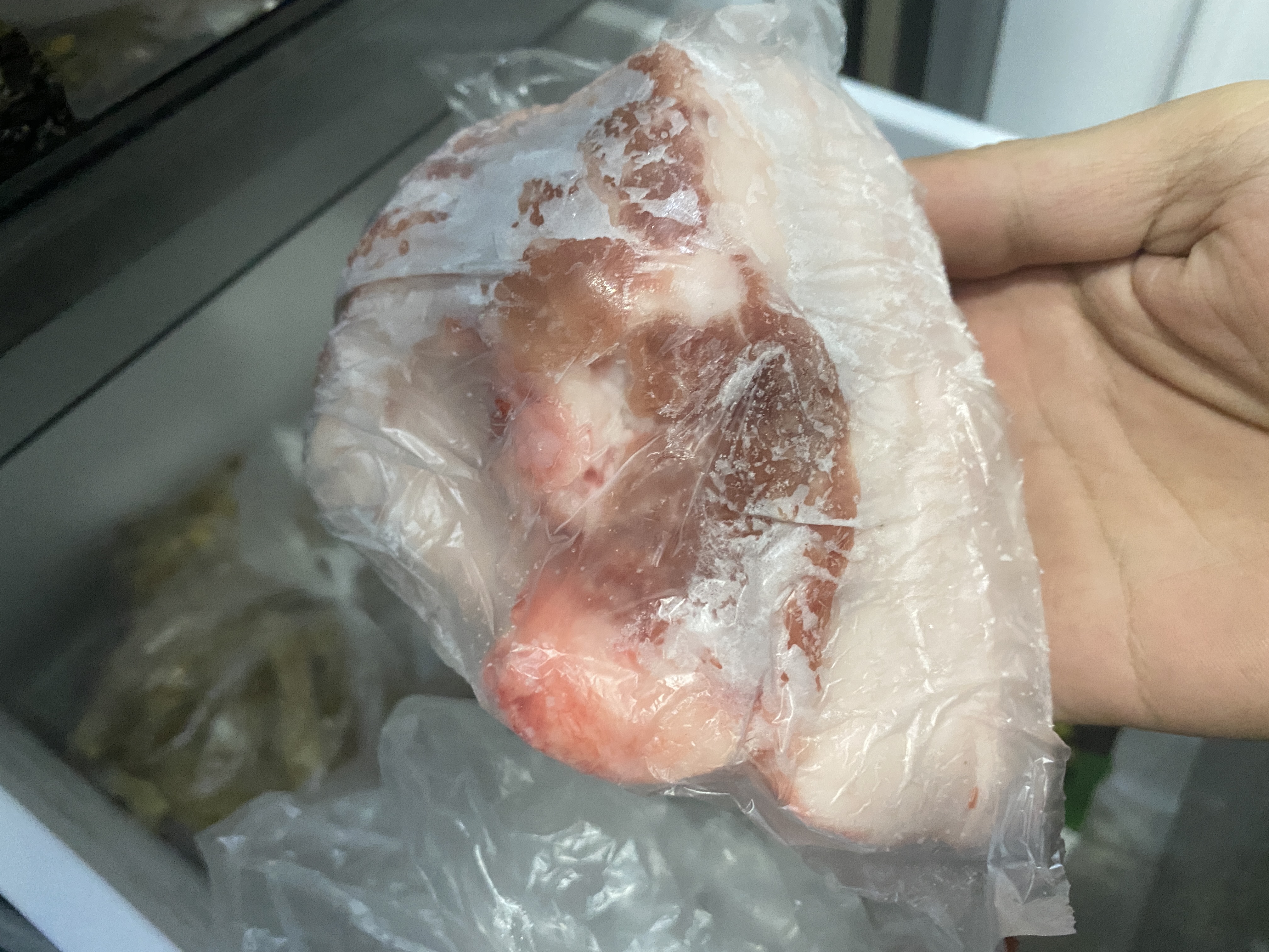 冷冻猪肉不要直接用水泡，用这3个方法解冻，和刚买的肉一样新鲜