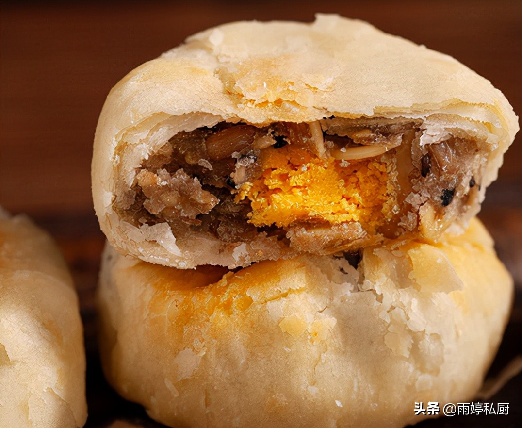 中秋节来临,这3款我国"老式月饼"提前给父母囤点,传统老味道