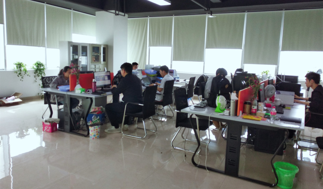 从事眼镜20多年！温州最专业的隐形眼镜、太阳镜公司，你造不?