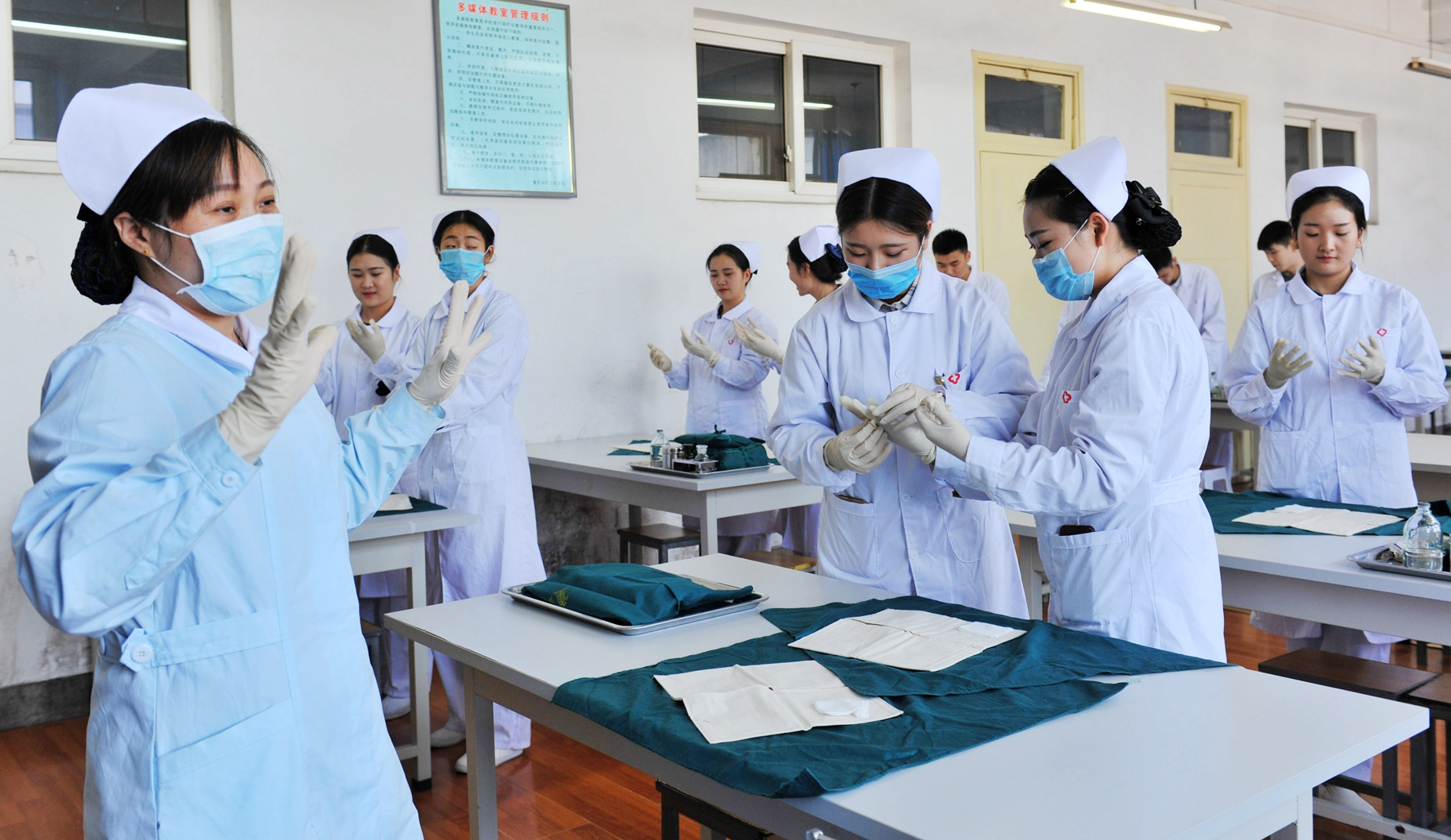 贵州医科大学2017招生章程（盘点3所贵州的二本医学院校）