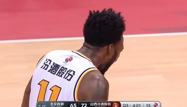 为什么cba京哨这么明显(CBA到底是否存在“黑哨”？又有什么内幕？)