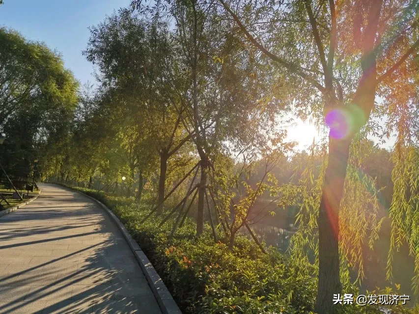 济医毕业季｜|那张不舍删掉的照片