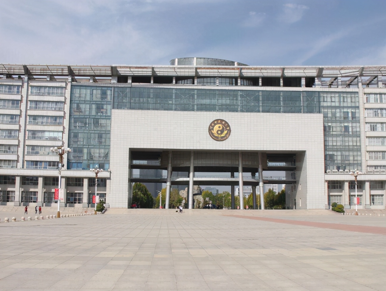 多所大学发布名单，近200名左右考生被取消资格，无缘今年考研