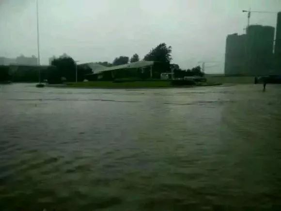 233路尽头的南昌航空大学，承包你的四年青春！