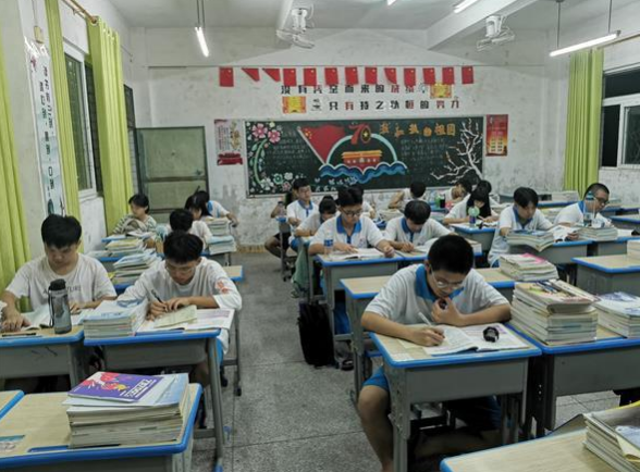 高考619分变成598分，高考中的等级赋分制，偷走了多少人的努力？