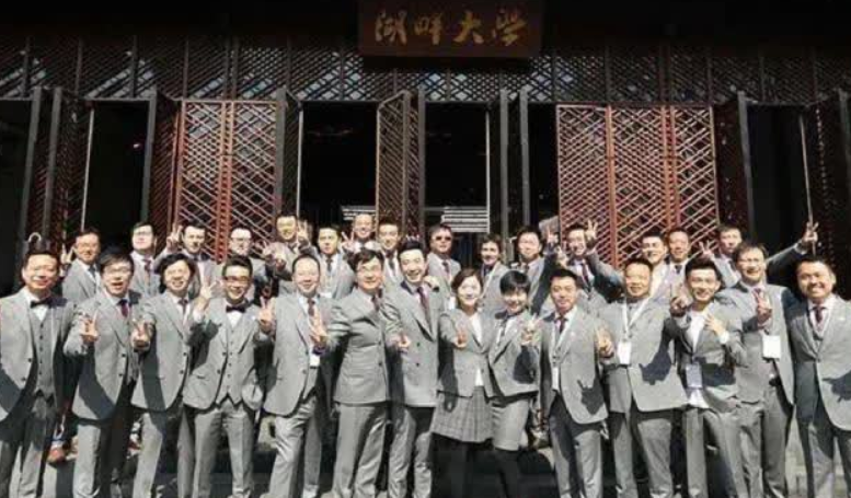 马云创办的大学，是为了赚钱？还是给创业者一个抱团扎堆的圈子？