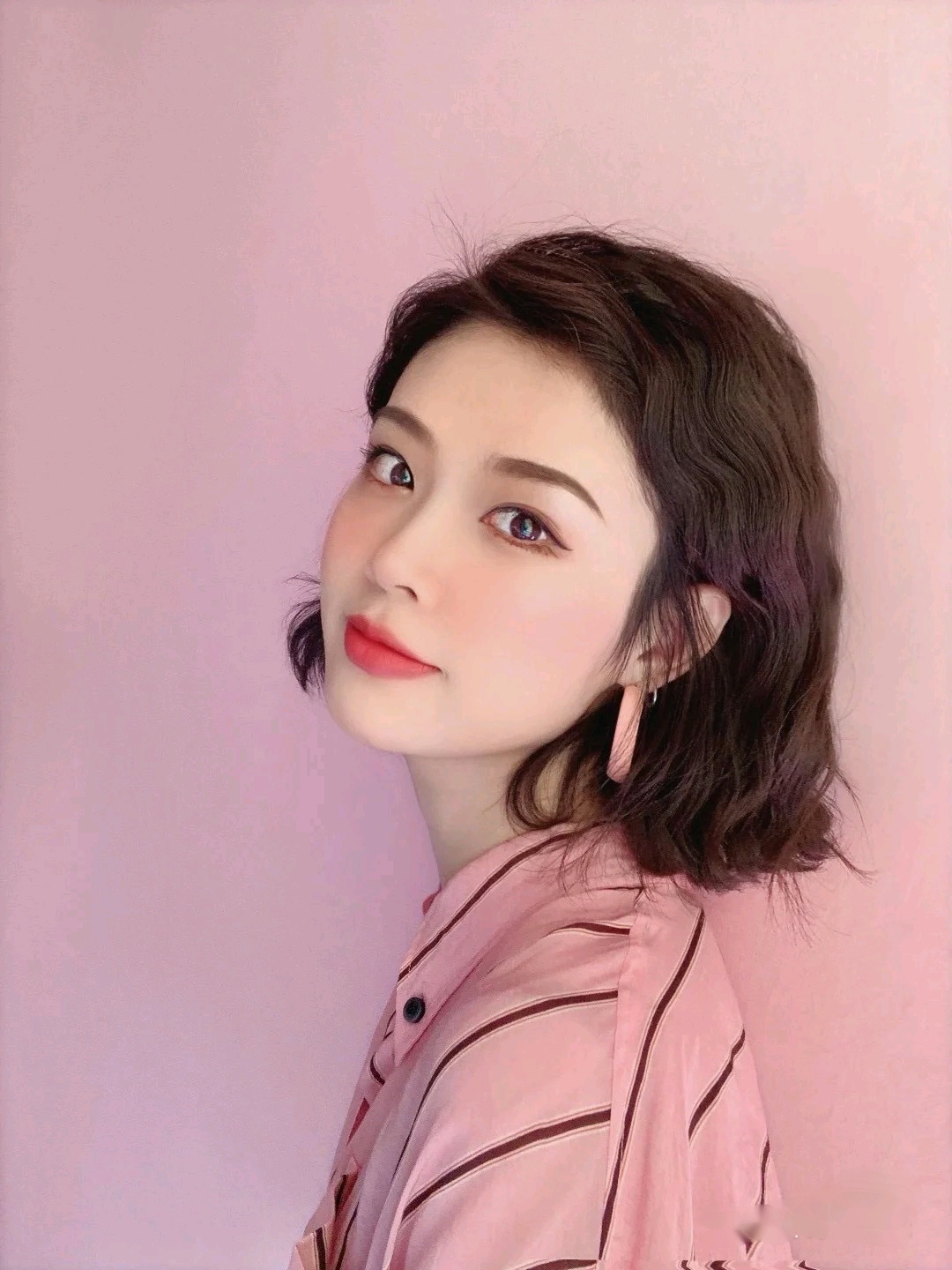 短发小卷发型图片2017(四款又a又飒的短发) - 赤虎壹号