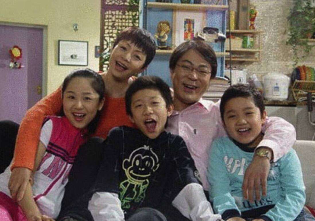 张一山尤浩然皆以儿子自居，为何宋丹丹的态度不同？小雨被冷落？