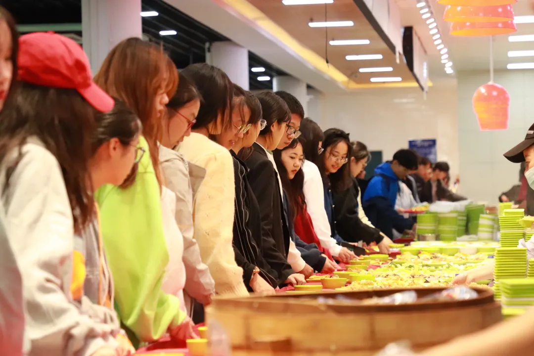 金职，生日快乐