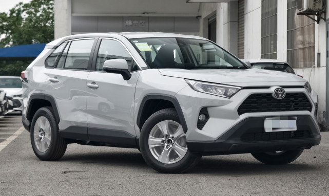 丰田RAV4荣放油耗实测曝光，车主晒出真实油耗数据