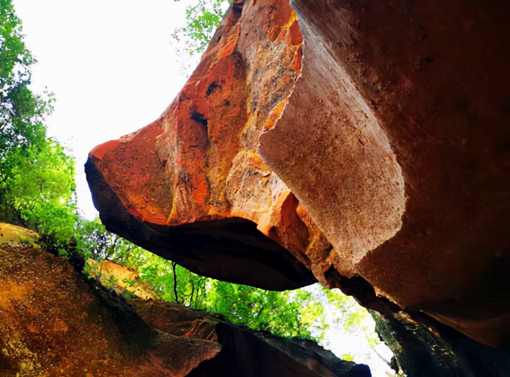 陕西旅游：甘泉雨岔大峡谷及周边行（图）