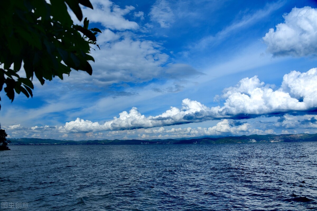 推荐国内最美的八大湖泊，看看你最喜欢哪个？插图54