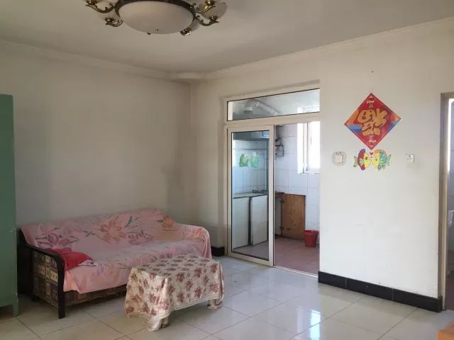 妹子爆改北京50m²旧屋！2㎡卫生间的暗宅，最终拥有阳光和大浴缸