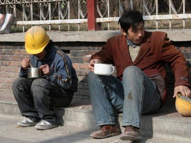 身在异乡,想故乡,看哭多少漂泊在外,想家的打工人!好想家