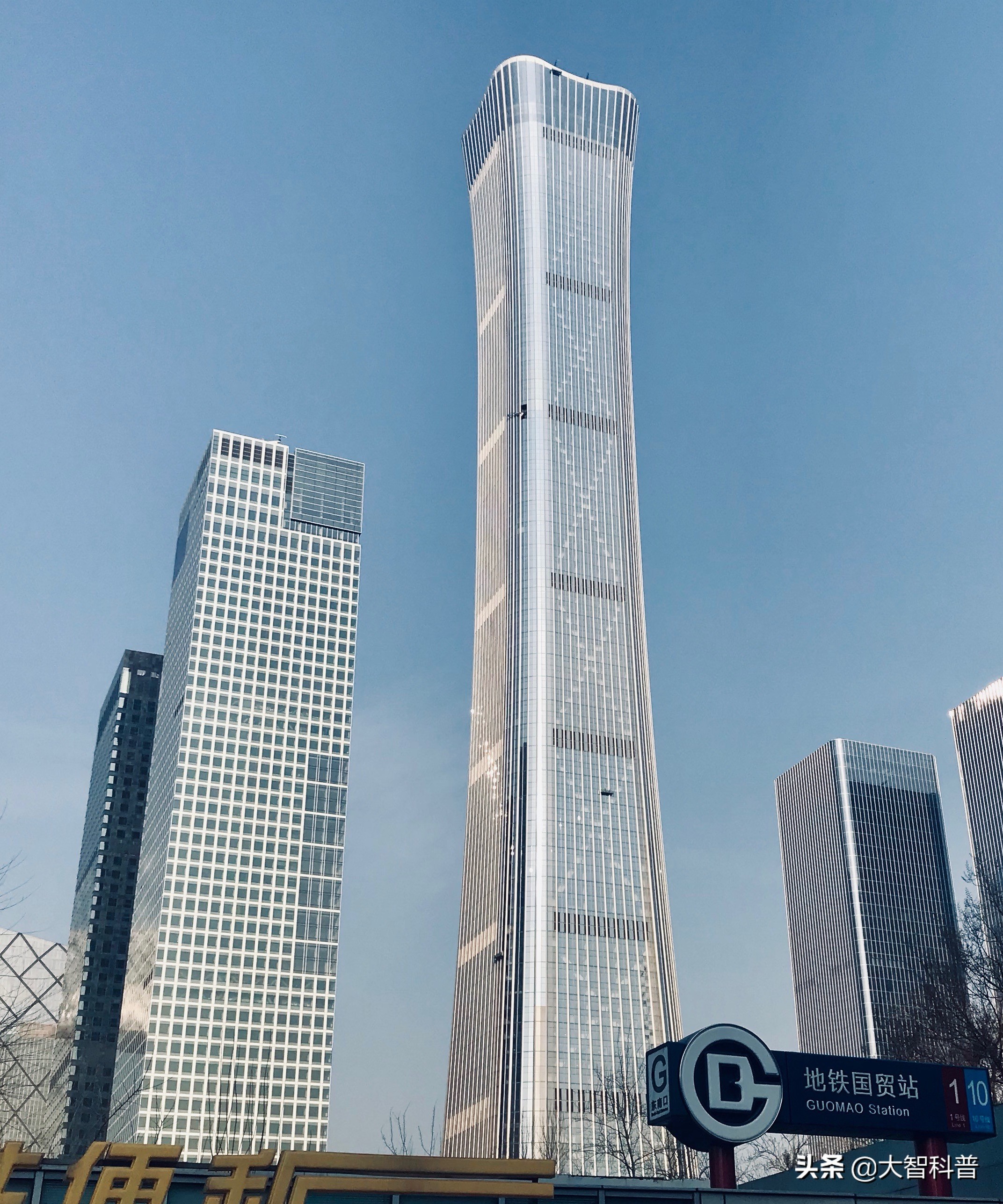 世界十大摩天高楼，中国竟然占了一半？