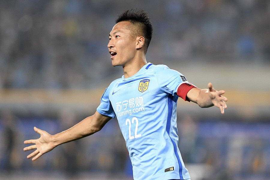 为什么国足老婆很漂亮(男足太太团哪一个最漂亮?