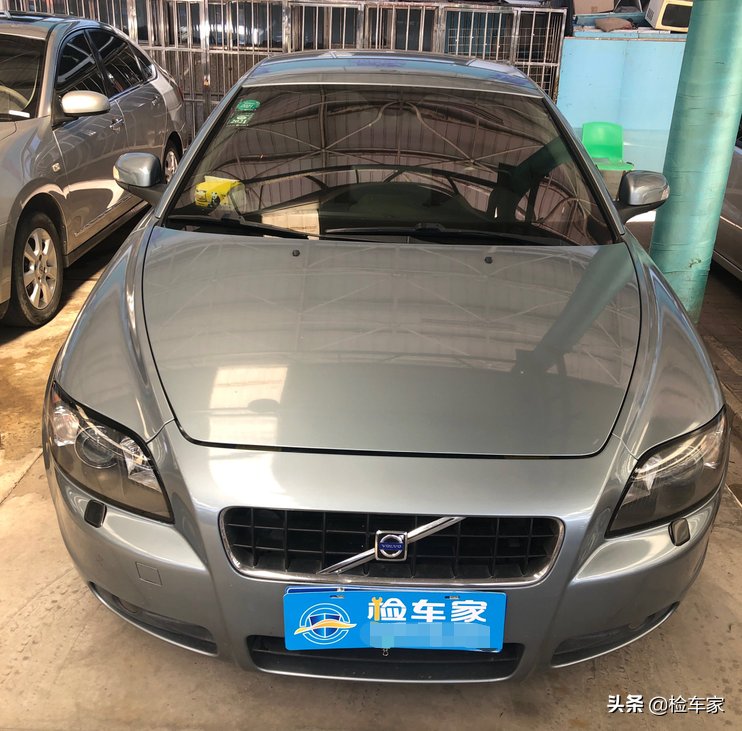 曾经卖60多万，如今无人问津，8万块买辆沃尔沃C70值不值？