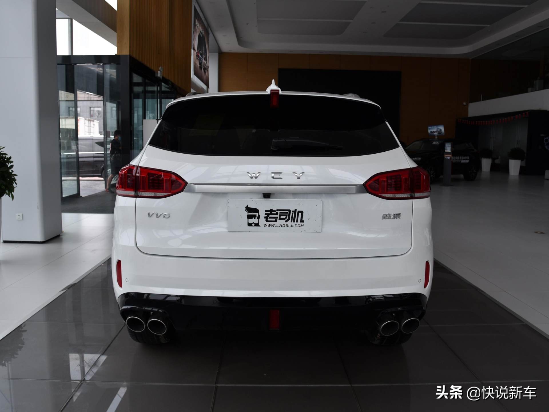 安全性好，内饰豪华，自动挡的高品质SUV，实拍WEY VV6