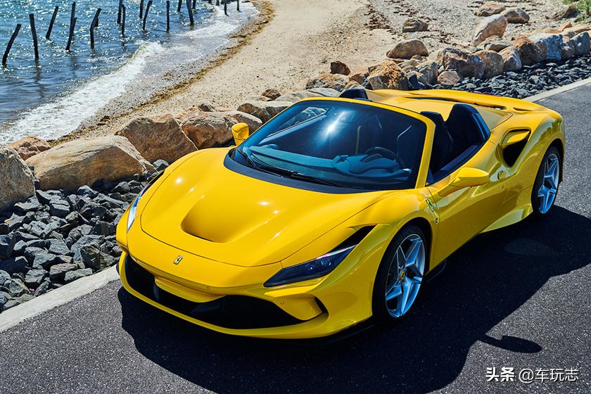 2020年法拉利F8 Spider：中置引擎的魅力敞篷超跑
