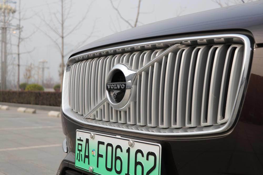 首次被“绿牌车”俘获，试驾沃尔沃XC90 T8