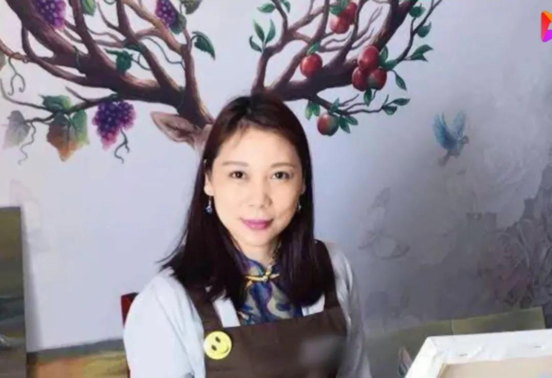 劳荣枝年轻时图片(劳荣枝能看上其貌不扬的"二流