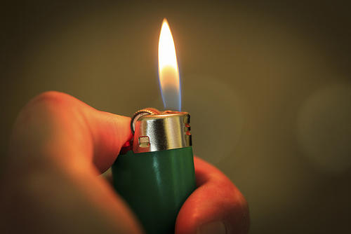 中国1块钱打火机曾风靡全球!却遭欧美企业疯狂打压,现在咋样了