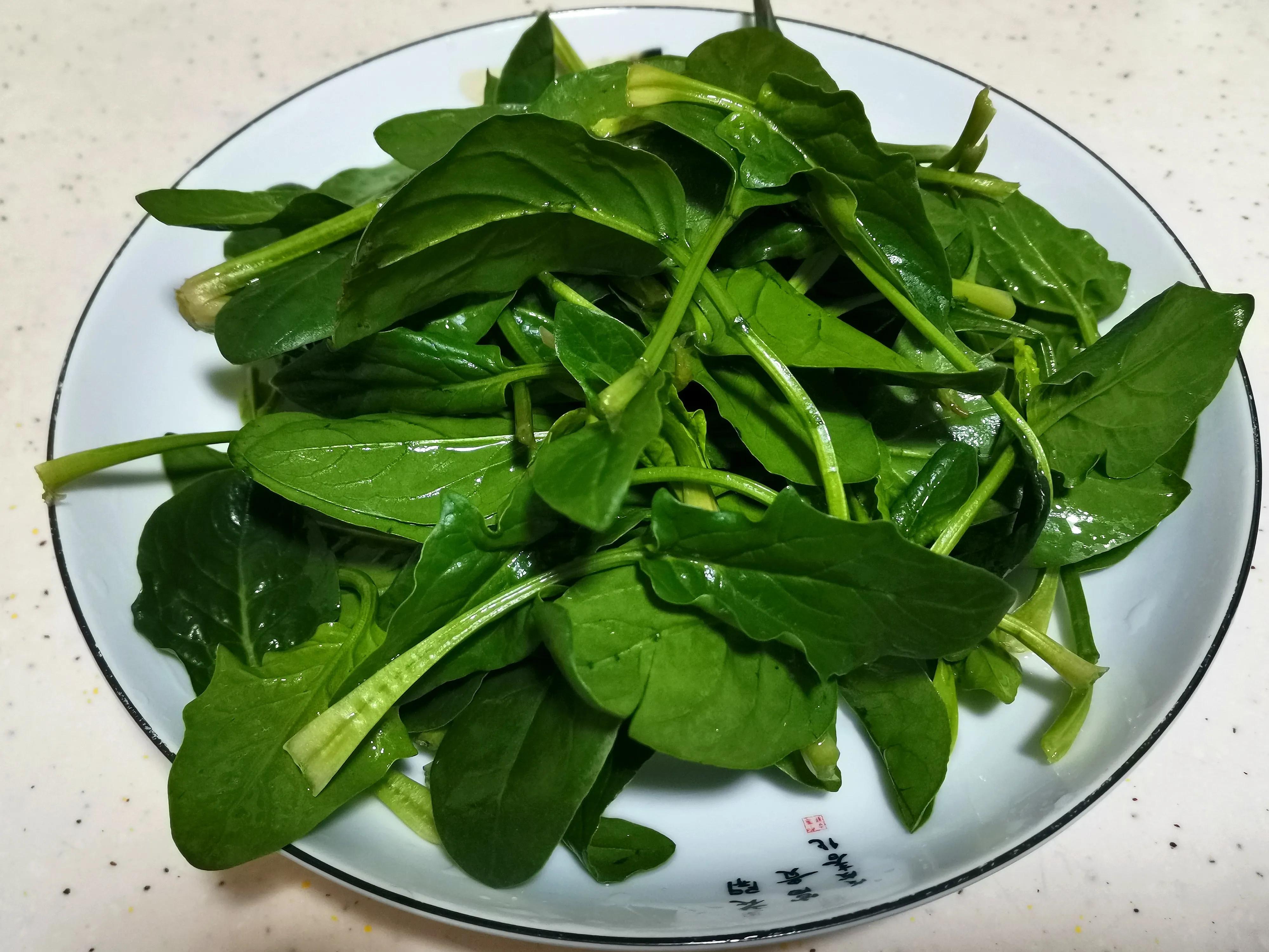 豆泡这样做，香气四溢，汤汁饱满，特别的下饭，十分钟就可出锅