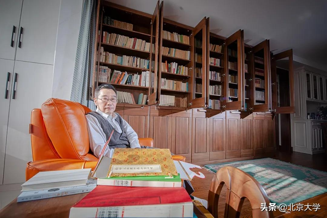 学者书房 | 十吨集装箱，北大学者的“家当”