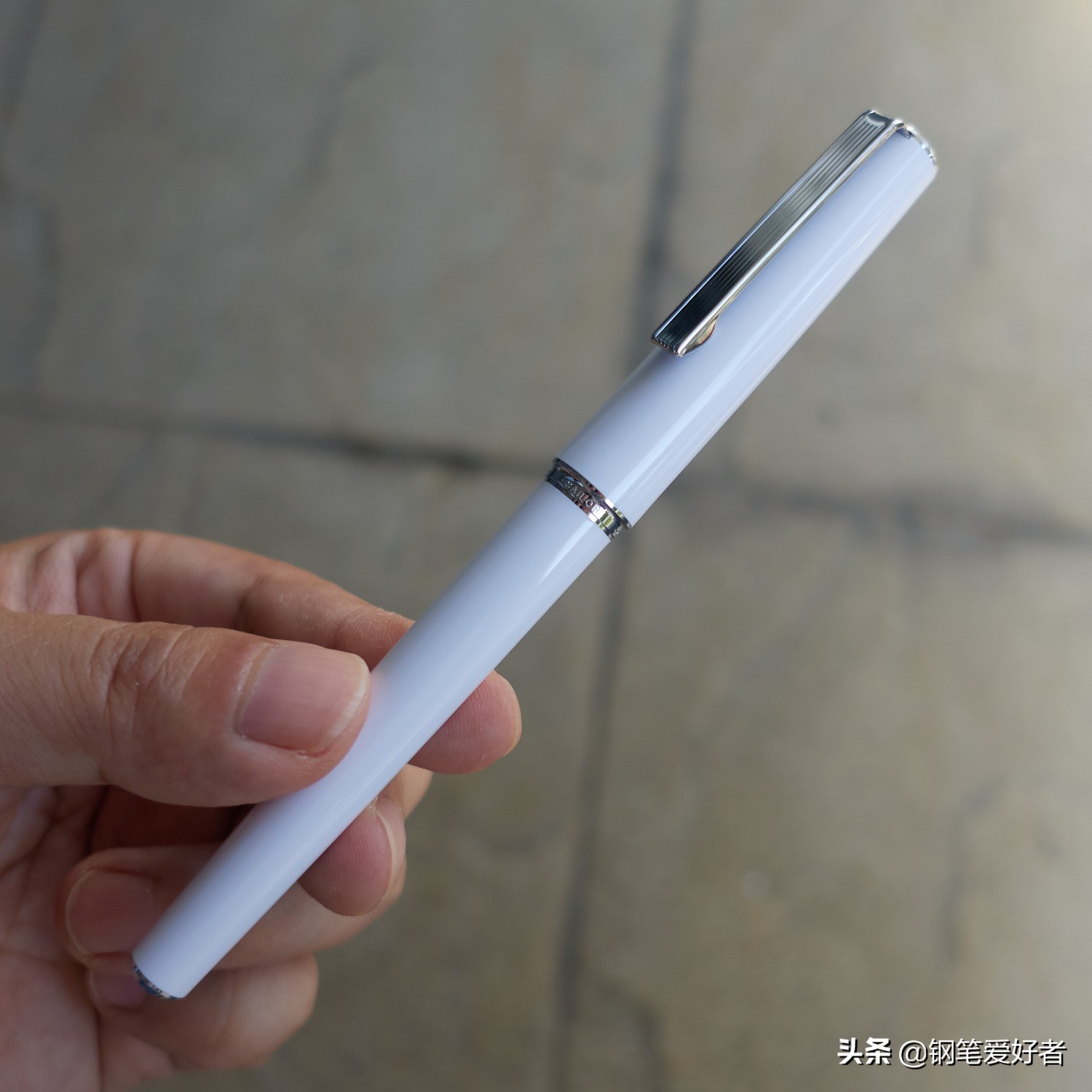 写乐钢笔怎么样（写乐0501钢笔练字实测）