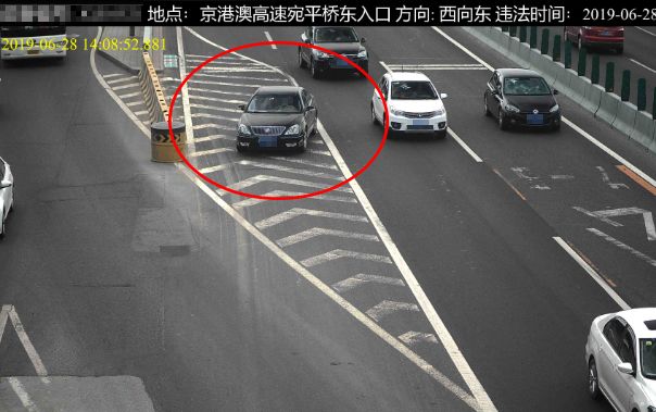 6月份“违反禁止标线”违法高发路段排行榜出炉！值得看！