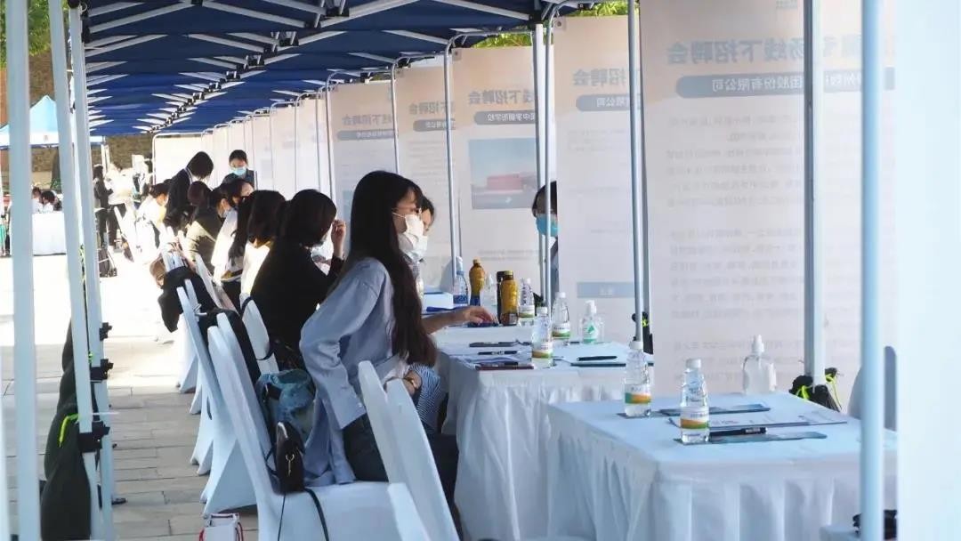 持续一周！北京这些大型招聘会现场“火热”，上百家名企齐聚“抢人”！