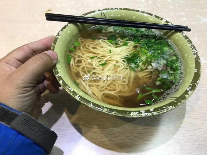 很喜欢二手车，怎么入行？