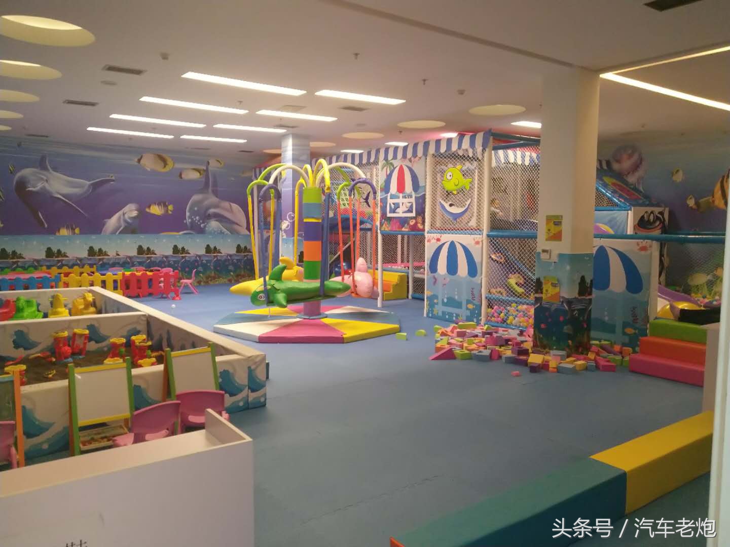 和想象的不一样！汽车老炮全方位体验奥迪4S店