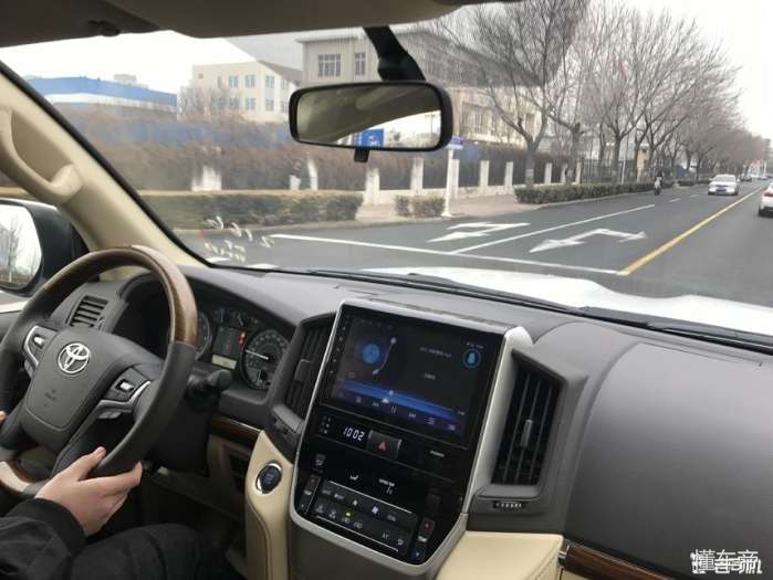 全球公认丰田越野王 舒适度一片叫好 性能远非普拉多能比