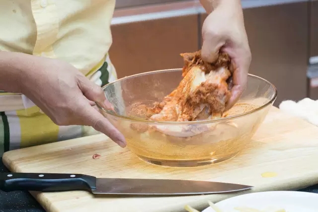 吃点不一样的！教你在家如何做出色香味俱全的土耳其沙威玛