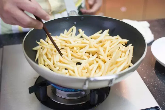 吃点不一样的！教你在家如何做出色香味俱全的土耳其沙威玛