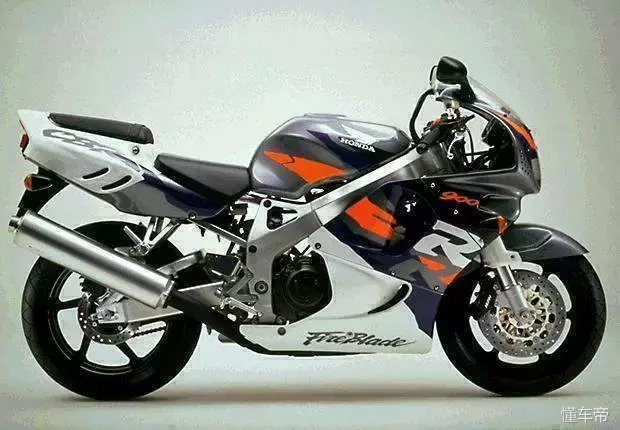 本田919摩托车价格为什么本田cbr1000rr被称为情怀之车