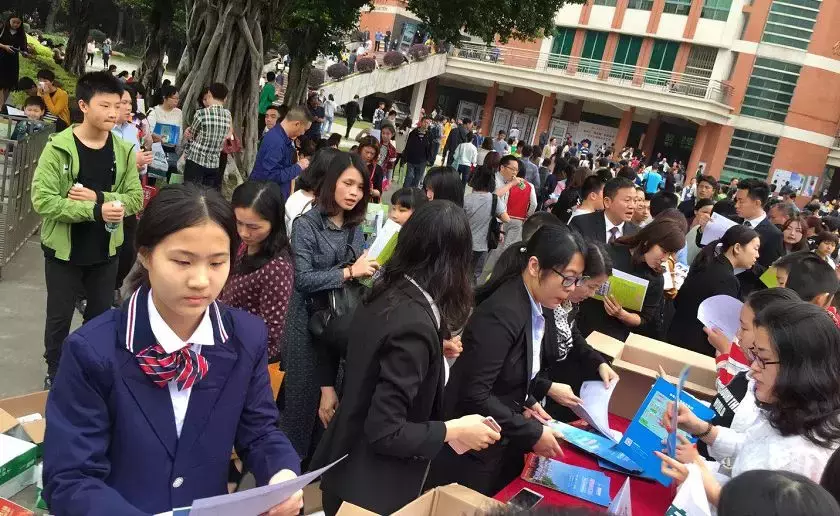 过万人涌进南实、石门校园开放日！小升初面谈技巧戳→