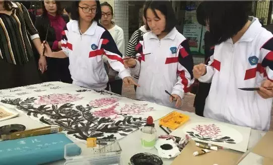 过万人涌进南实、石门校园开放日！小升初面谈技巧戳→