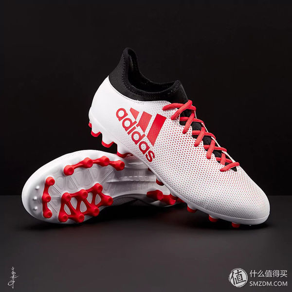 ctr360(足球鞋选购攻略，一篇文章带你找到最合适的战靴)