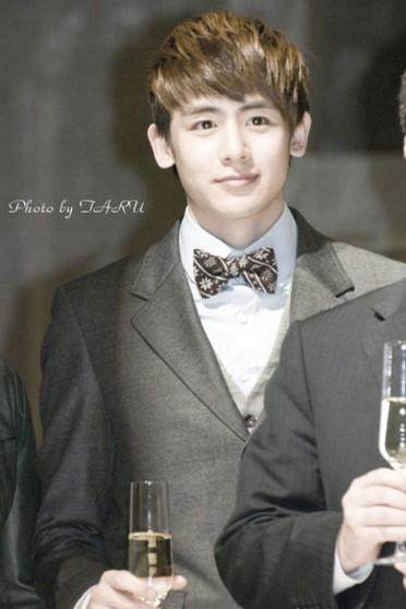 泰国的男神在这里。我总是有你的菜。是马里奥还是巨龙。