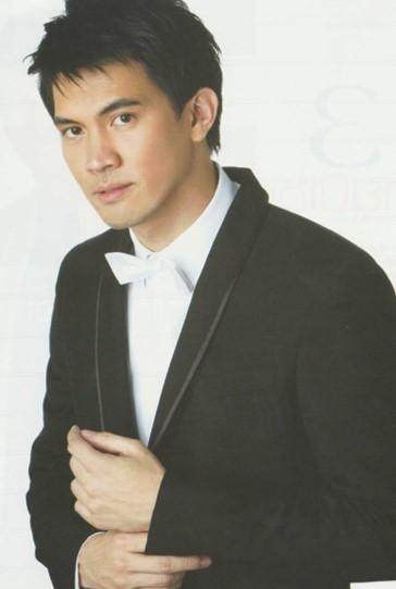 泰国的男神在这里。我总是有你的菜。是马里奥还是巨龙。