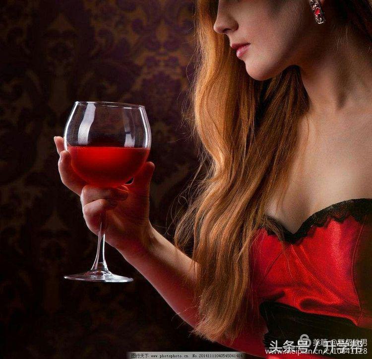 【摄影】红酒与女人