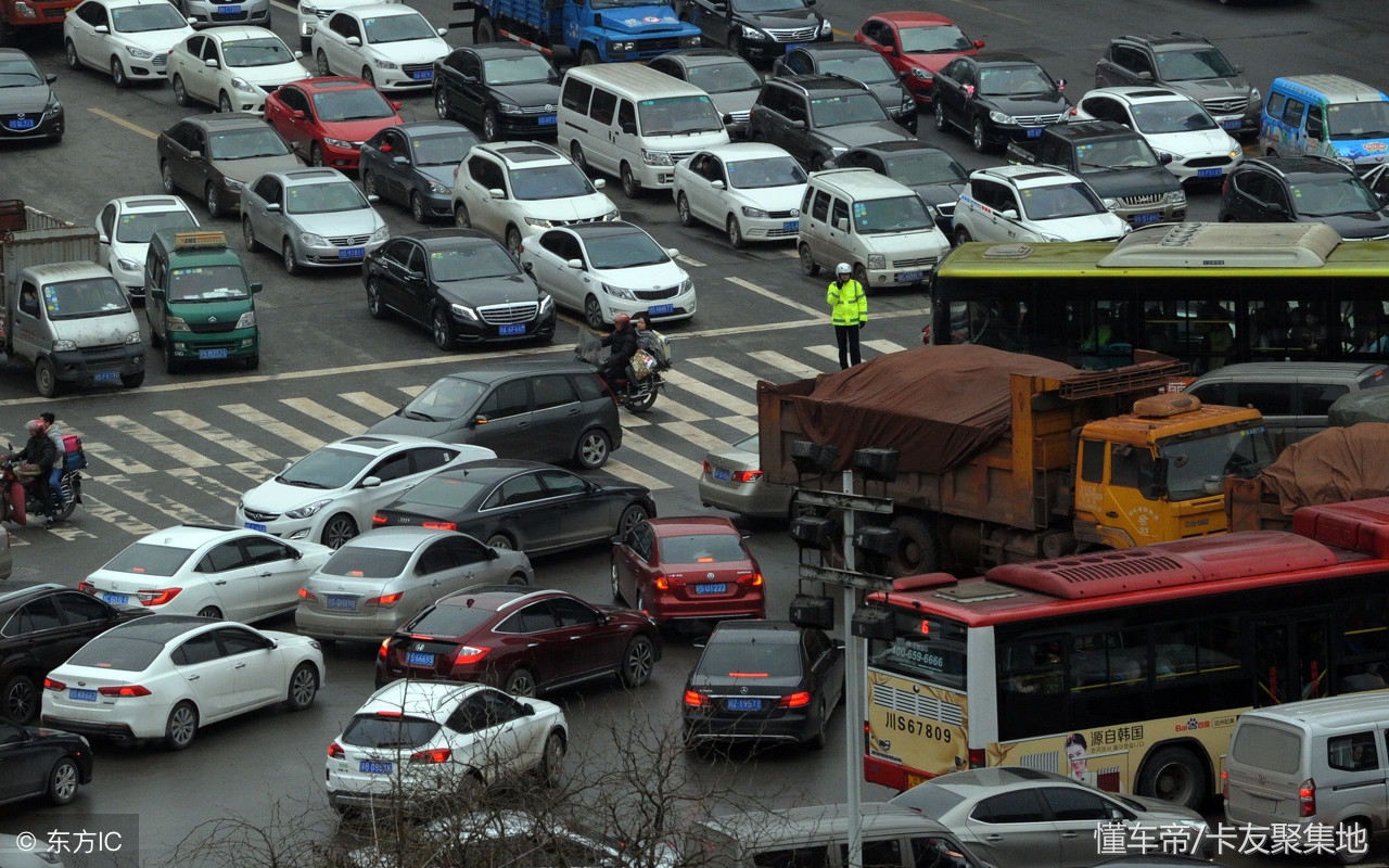 交警、路政、运管分别什么职能，谁都能罚货车司机吗？