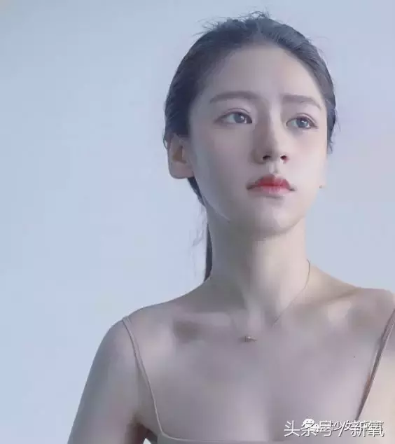 美炸天的纯天然网红搭配各种小众香水，吊打被尬捧的街香小花们