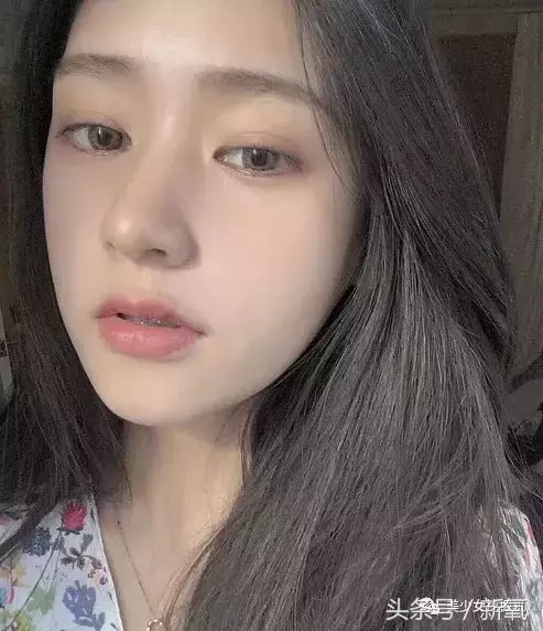 美炸天的纯天然网红搭配各种小众香水，吊打被尬捧的街香小花们