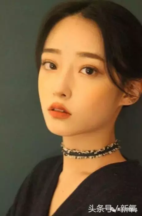 美炸天的纯天然网红搭配各种小众香水，吊打被尬捧的街香小花们