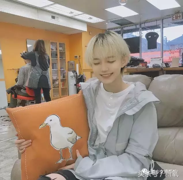 美炸天的纯天然网红搭配各种小众香水，吊打被尬捧的街香小花们
