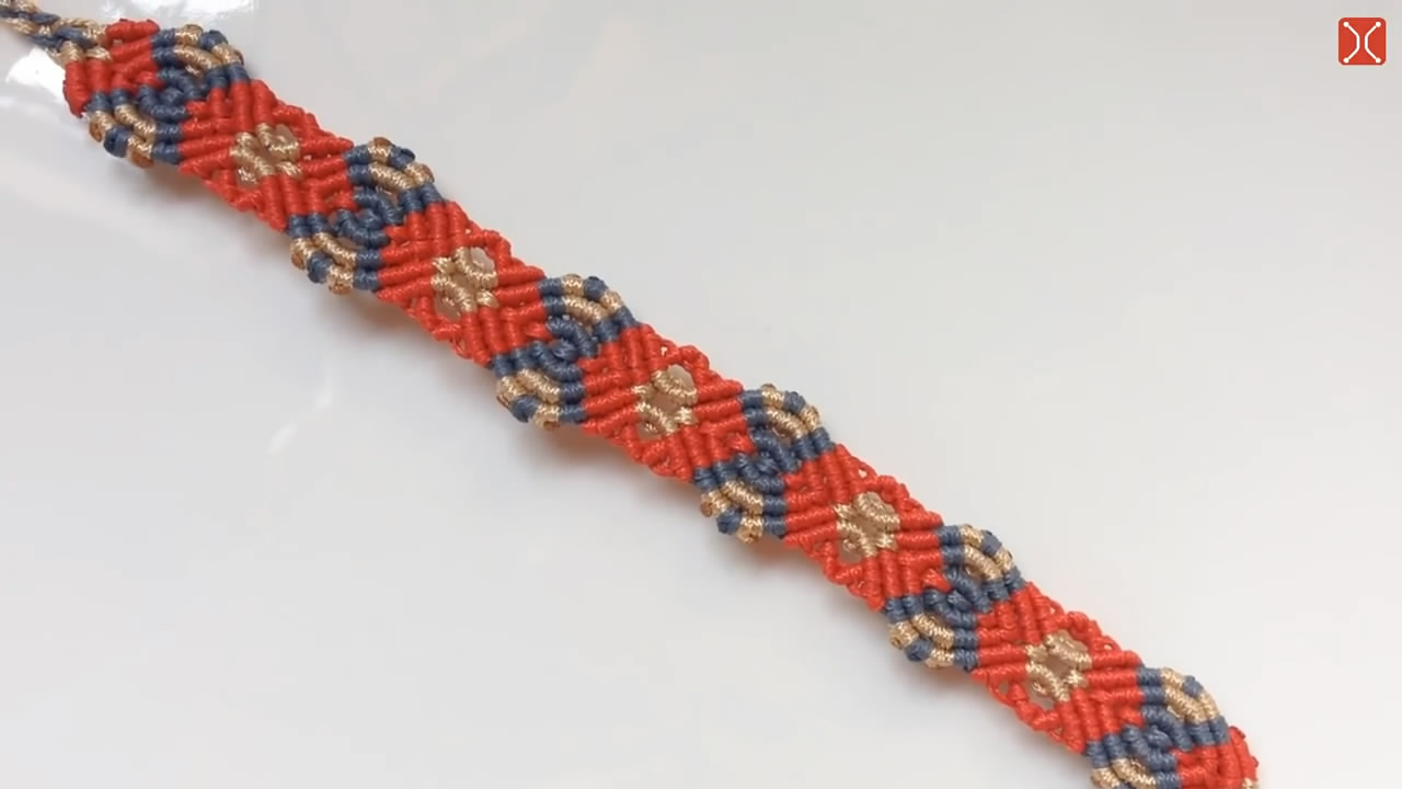 手把手教你学会如何编织欧式花边手链，非常有创意